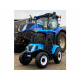 New Holland Leistungsstarker Traktor mit Zugmaschine und Fernsteuerung PA0267