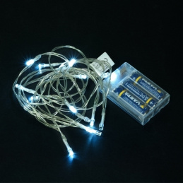 E22 LAMPKI CHOINKOWE 16LED 3M WHITE 3XAA